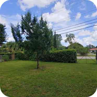 Private Large bed room available