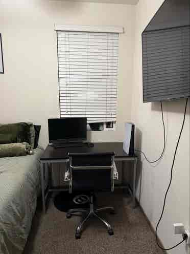 Private Room/Bathroomm