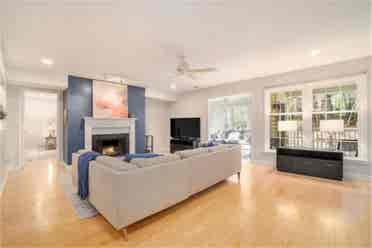 Private bed/bath includes utilities
