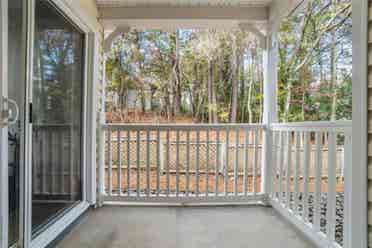 Private bed/bath includes utilities