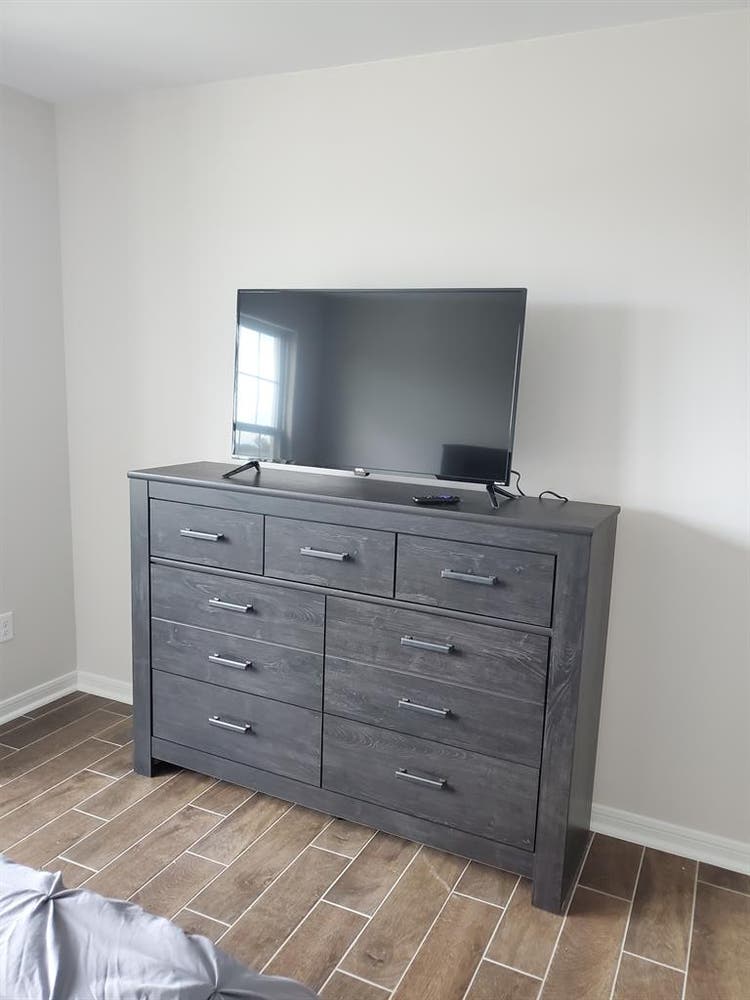 renting 1 room individually for