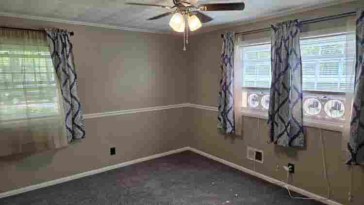 Room for rent in Quiet Neighborhood