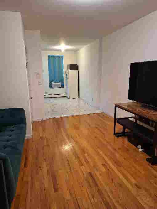 E. Harlem Modern 2bed . Ready Now!