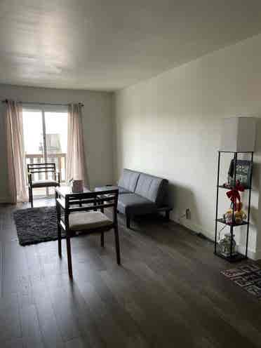 Room for rent ladies preferably