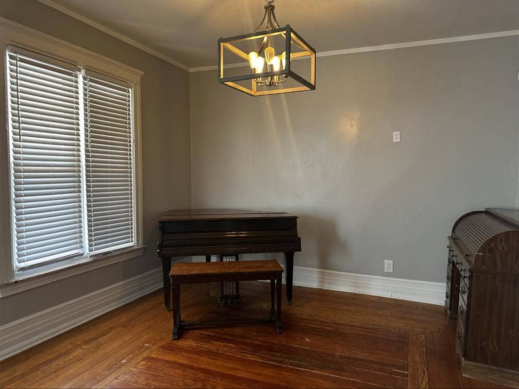 Midtown/New Center Co-Living Space