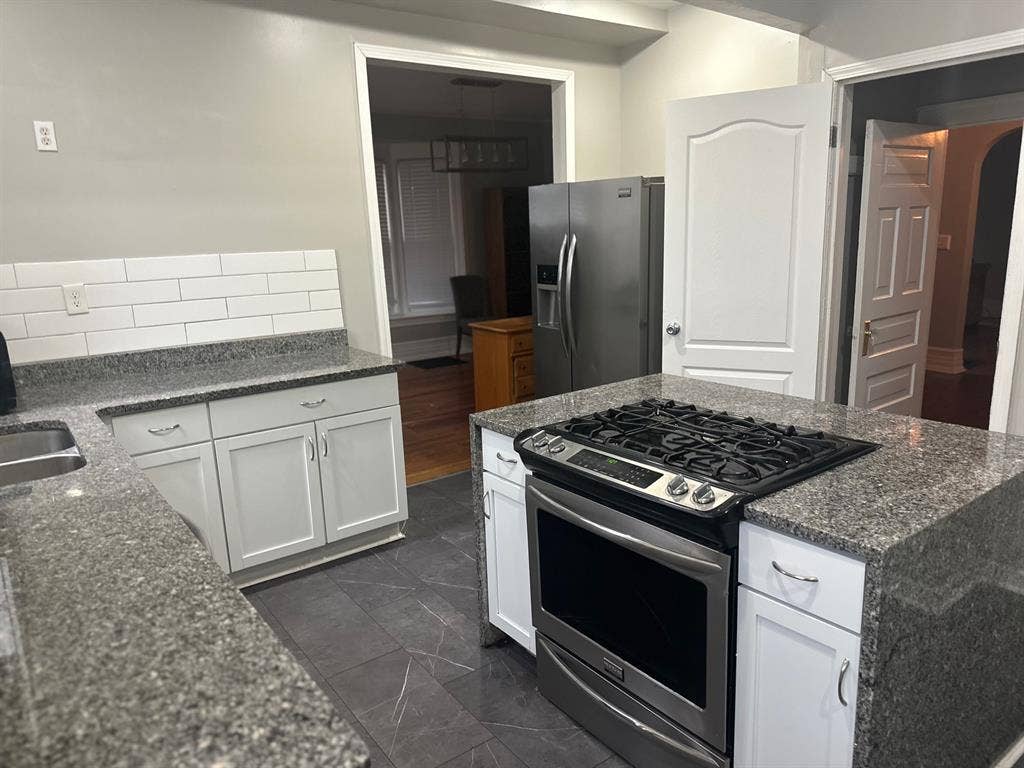 Midtown/New Center Co-Living Space