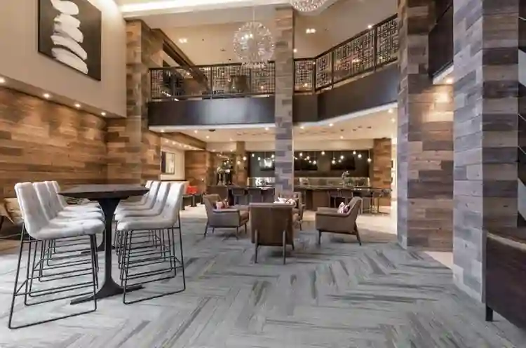 Looking for professional Roommate