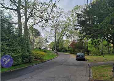 Street and area very quiet