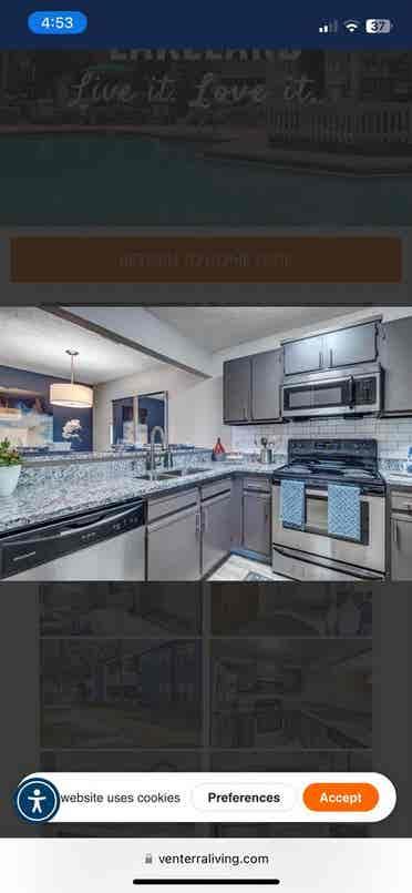 Looking for a roommate!