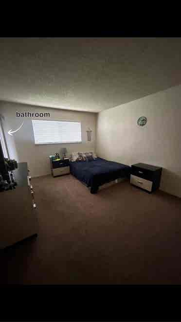 MASTER BEDROOM FOR RENT
