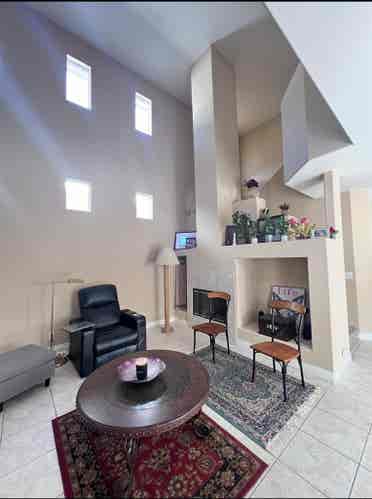 A Coastline, Friendly & Quiet Home