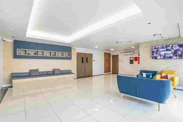 Offering private bed in 3BR condo