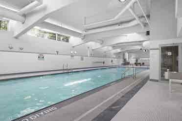 Nice Condo in Downtown Vancouver