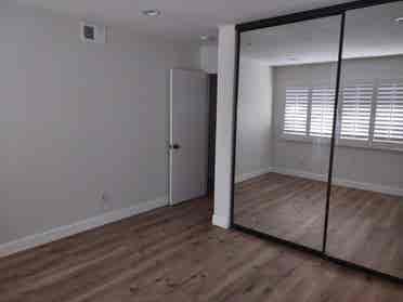 Room for rent with private bathroom