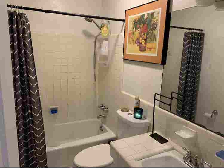 Room in 
Townhouse