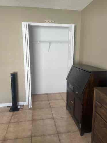 Deltona Pool House - Room Rental