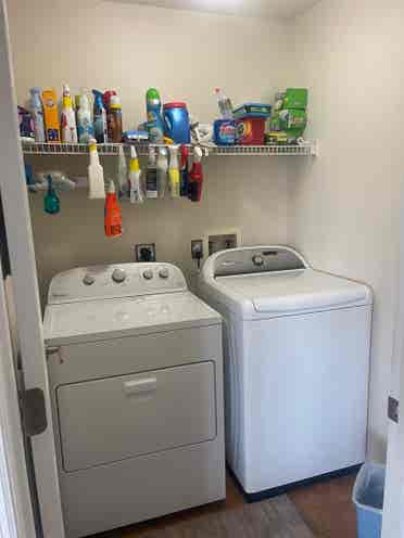 Deltona Pool House - Room Rental