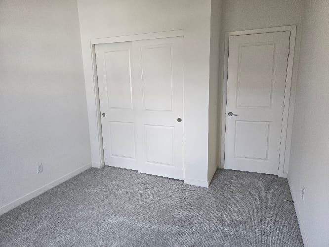 Own Bathroom & Fridge!