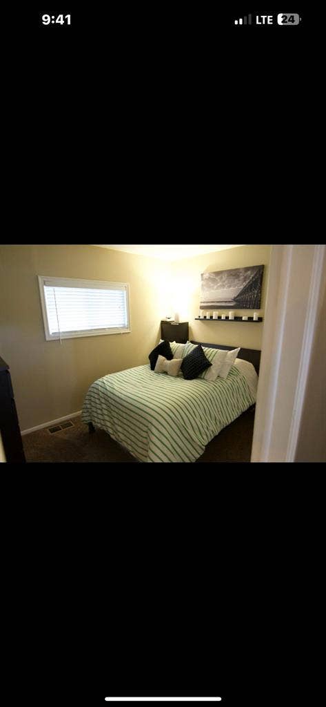Looking for a reliable roommate