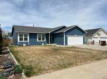 Room W/ all utilities included!