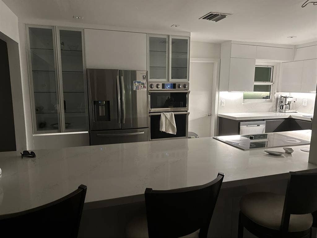 Looking for a roommate!
