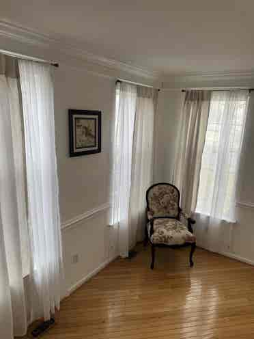 Room for Rent in Cozy Home