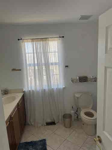 Room for Rent in Cozy Home