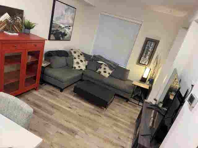 Furnished 1 bedroom townhouse!