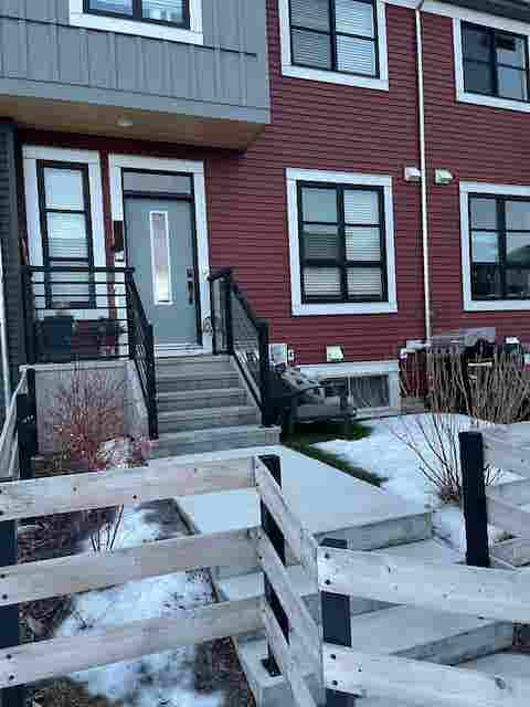 Furnished 1 bedroom townhouse!