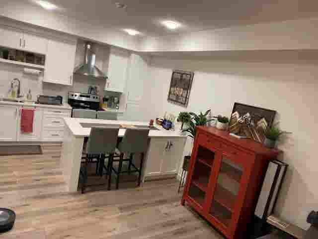 Furnished 1 bedroom townhouse!