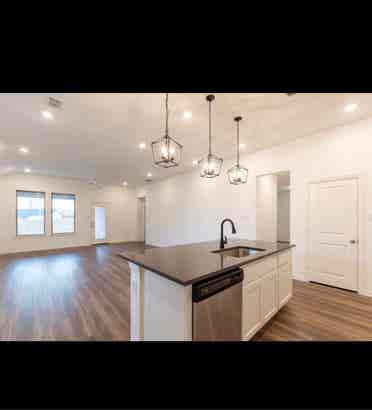 Beautiful 4 bedroom , 2bath home