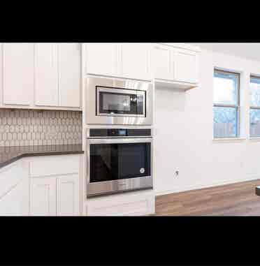 Beautiful 4 bedroom , 2bath home