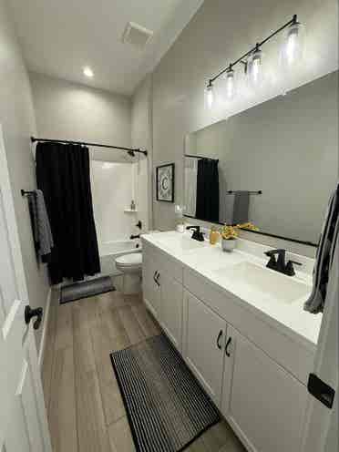 Rooms for Rent - Females Only!