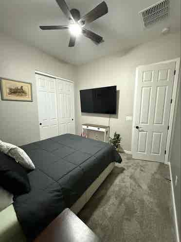 Rooms for Rent - Females Only!
