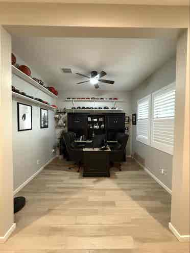 Rooms for Rent - Females Only!
