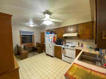 Female Roomie Wanted!!!