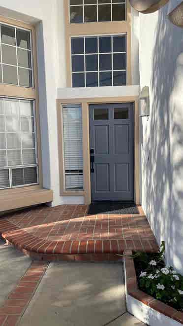 Rooms 4 Rent in Tustin Shared Home