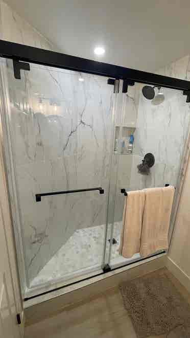 Rooms 4 Rent in Tustin Shared Home