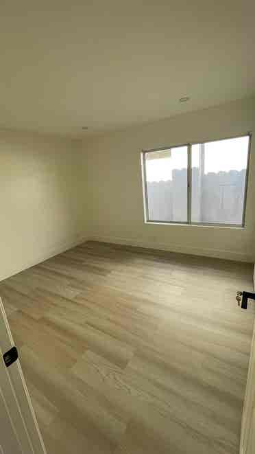 Rooms 4 Rent in Tustin Shared Home
