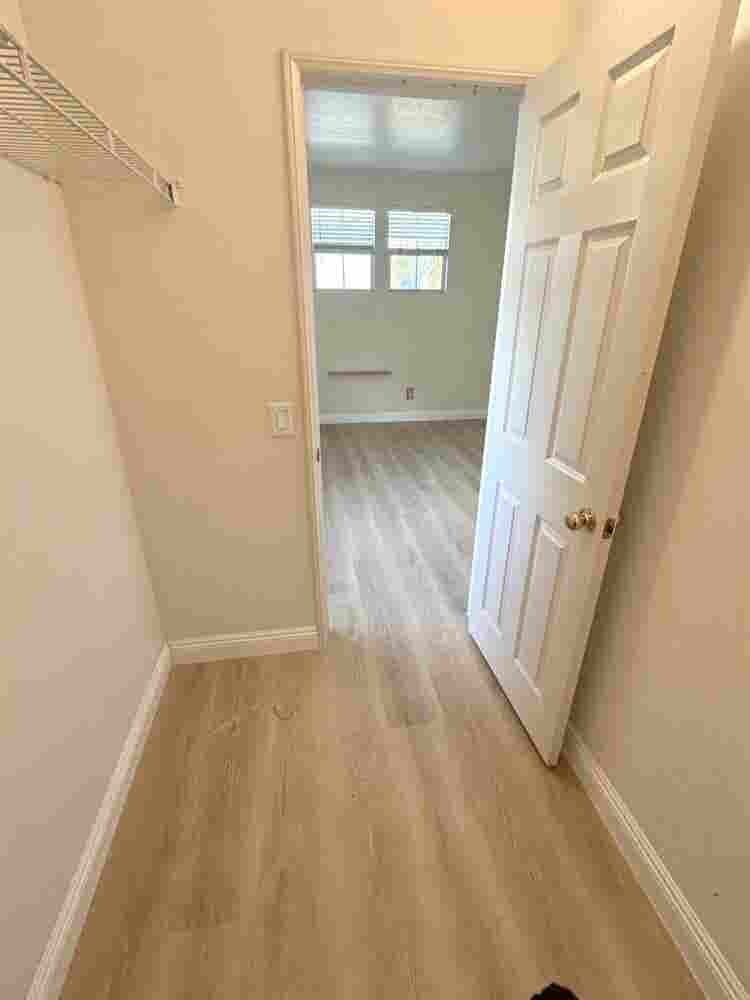 Large Private Room In Oceansidee