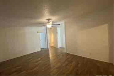 Room for rent ! Close to post !