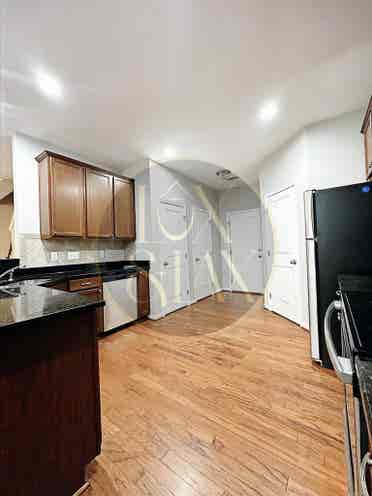 Affordable Co-Living with Perks!