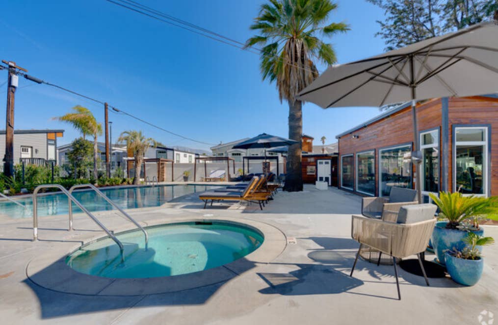 North Hollywood Room for Rent