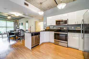 UNC Chapel Hill SUMMER SUBLEASE!!!