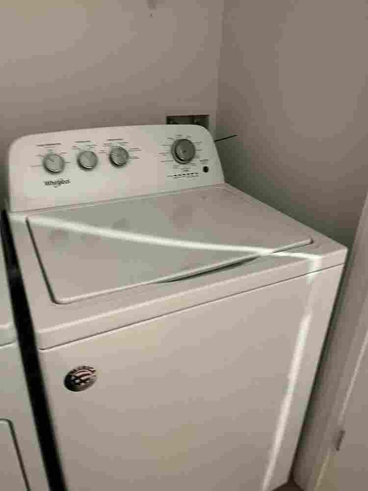 Room w/ private bathroom and closet
