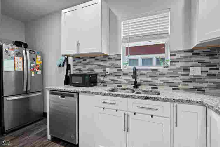 Room for rent - 7min to downtown