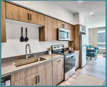 Furnished Shared Room/Bathroom