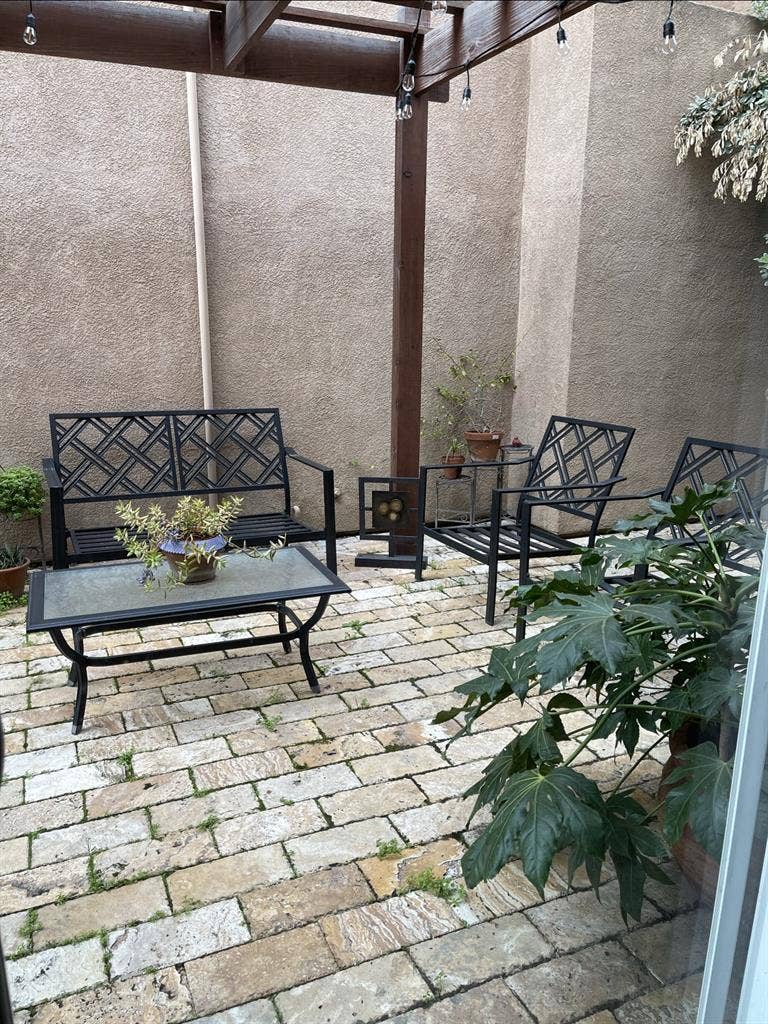 Newer room - Furnished - Ready Now!