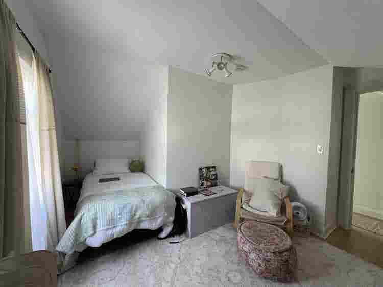 Cozy House and Room