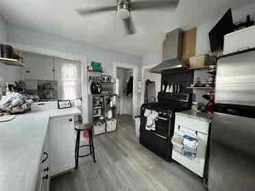 Cozy House and Room